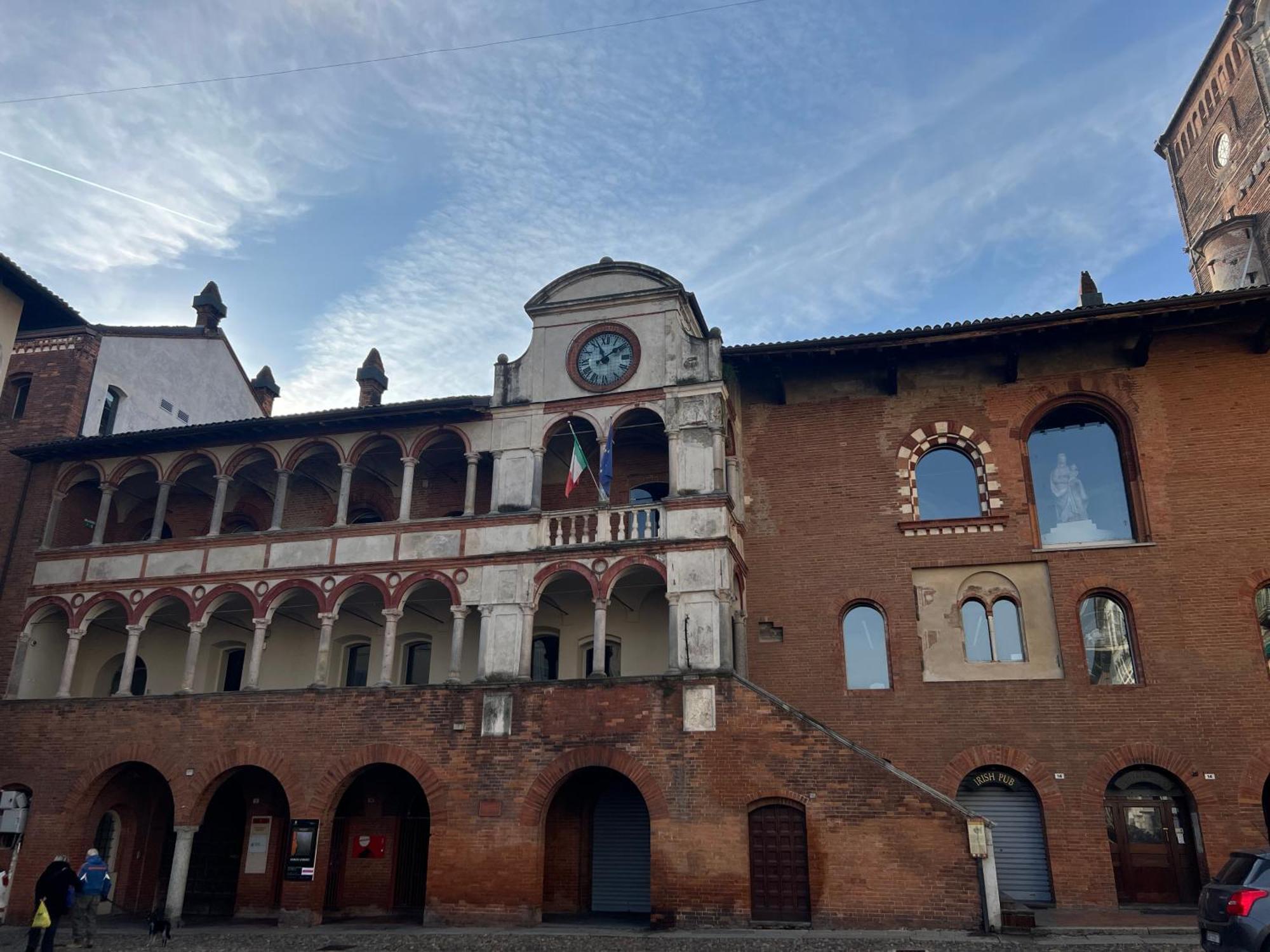 شقة Dimora Palazzo Delle Gabette - Centro Storico بافيا المظهر الخارجي الصورة