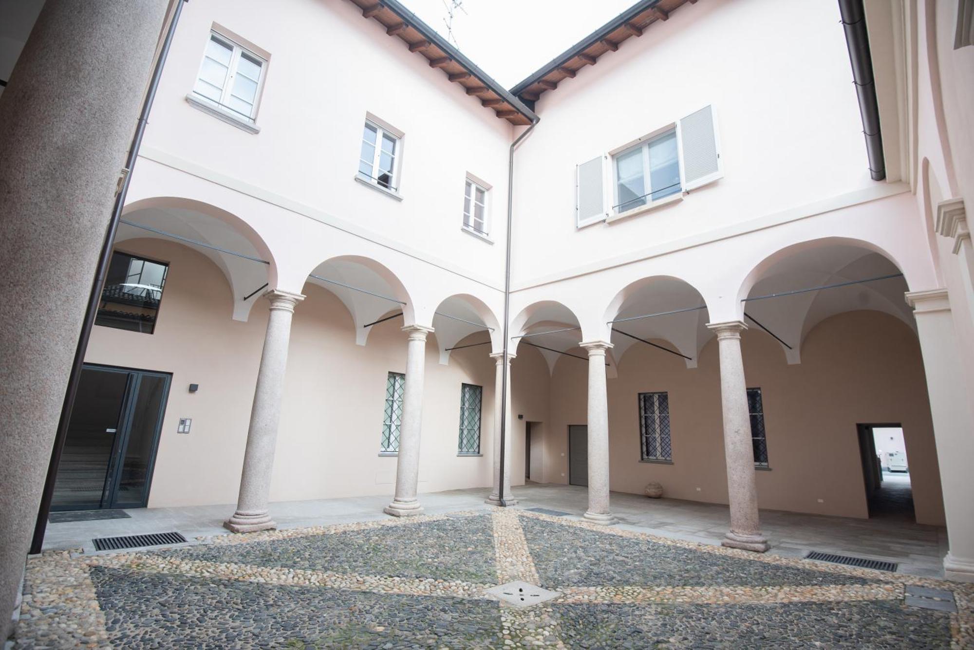 شقة Dimora Palazzo Delle Gabette - Centro Storico بافيا المظهر الخارجي الصورة