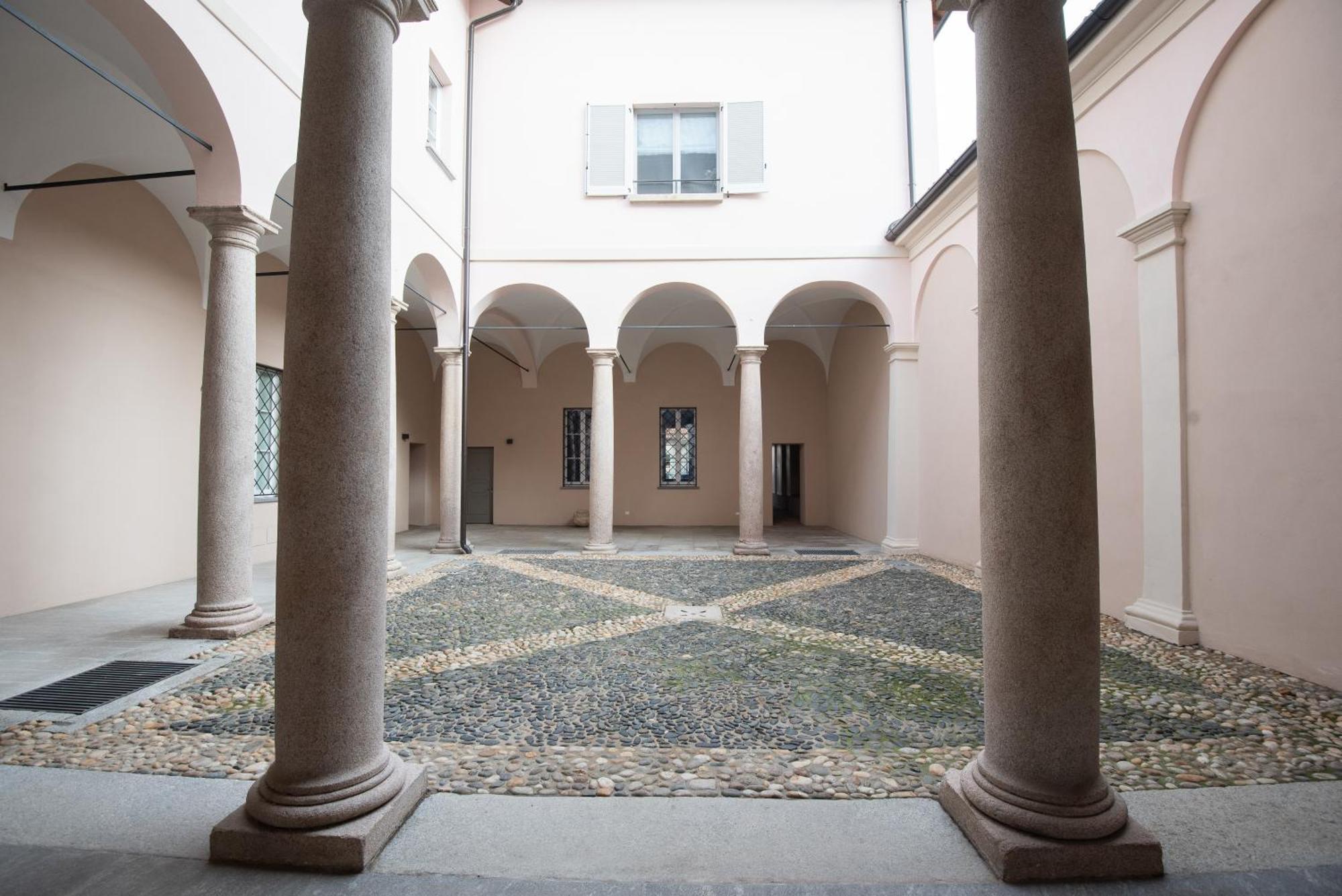 شقة Dimora Palazzo Delle Gabette - Centro Storico بافيا المظهر الخارجي الصورة